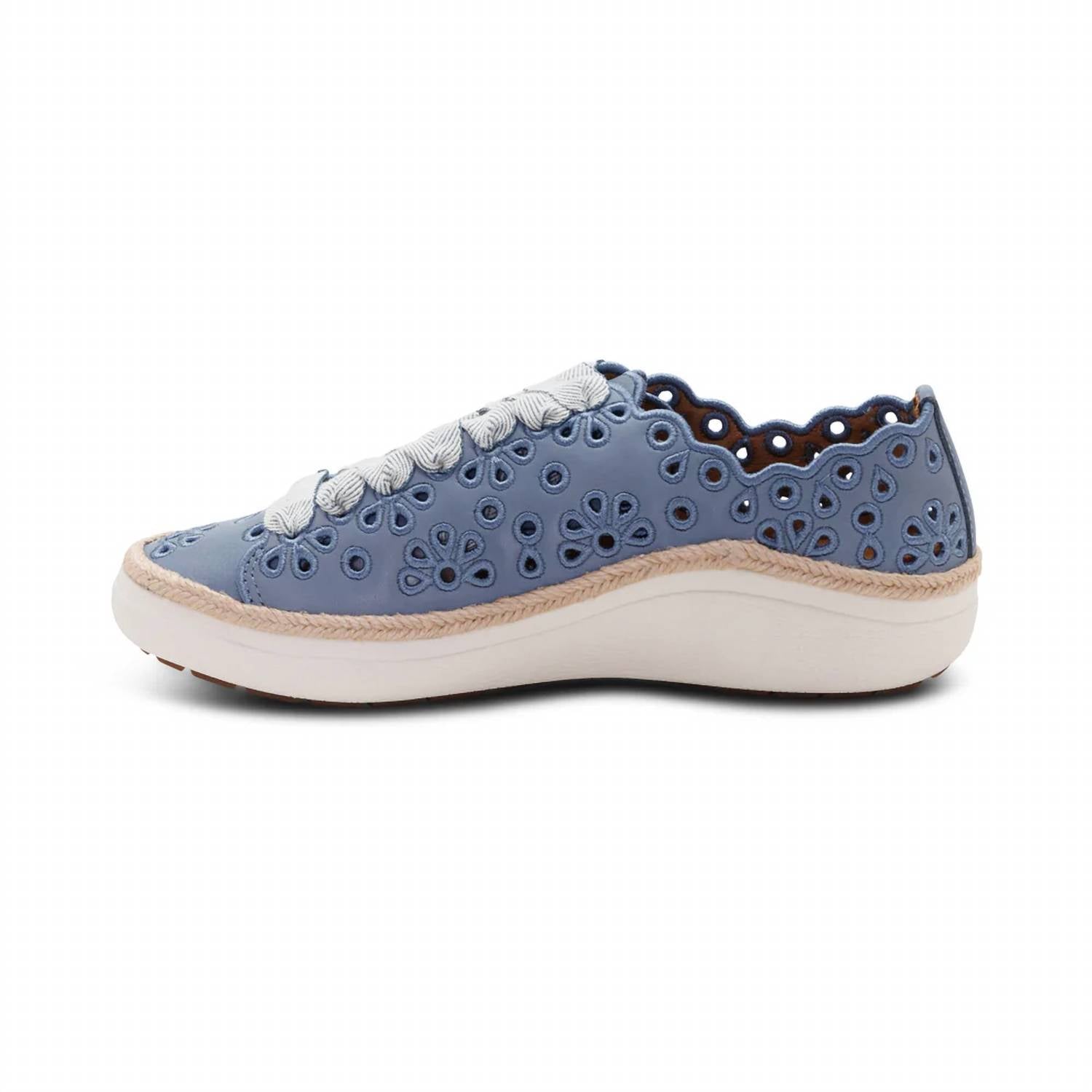 Aetrex - Women's Charlotte Eyelet Lace Up Sneakers
