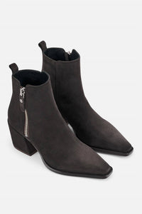Agl - Women's Abigail Ankle Bootie