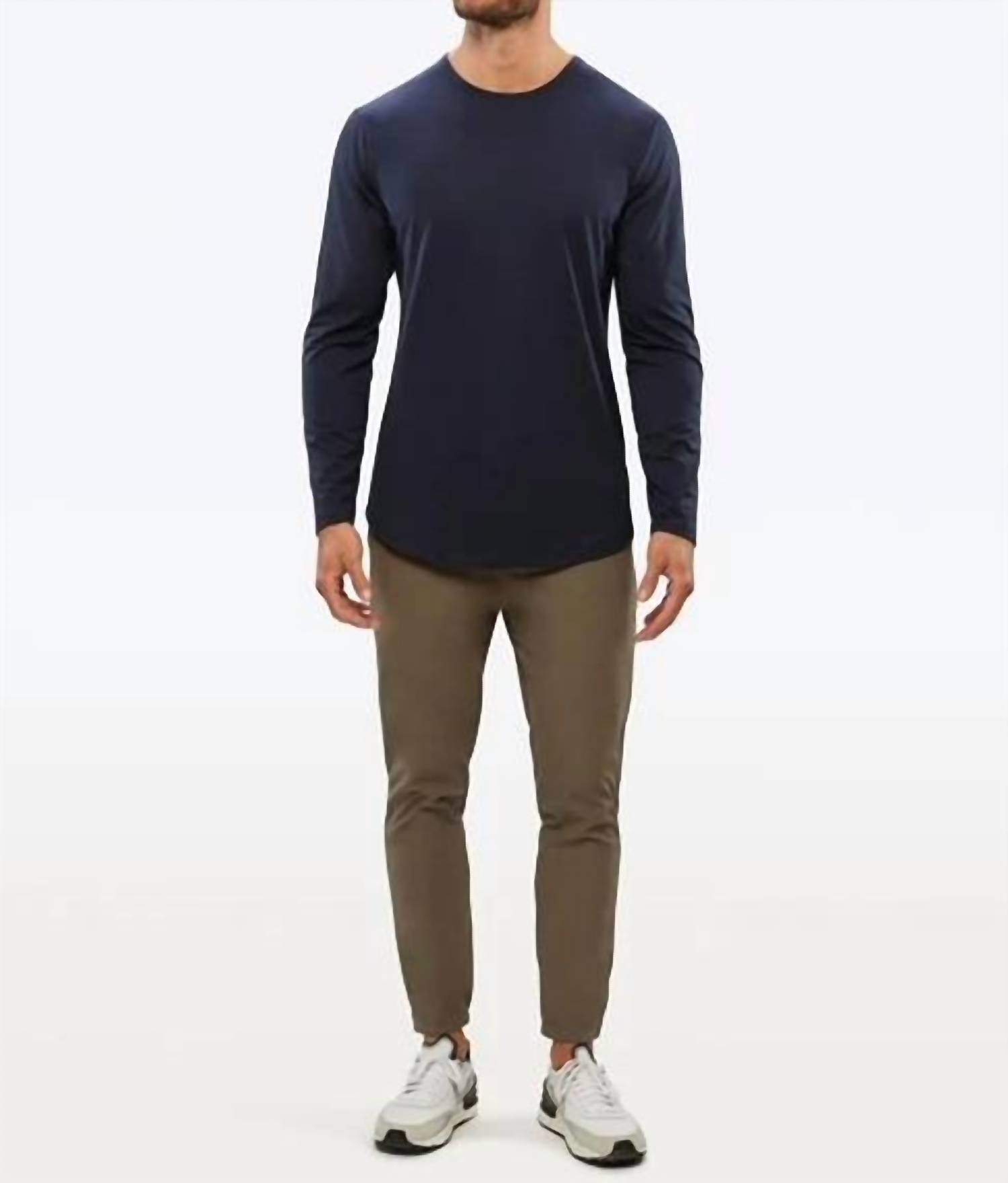 Cuts - Ao Long Sleeve Curve Hem Tee