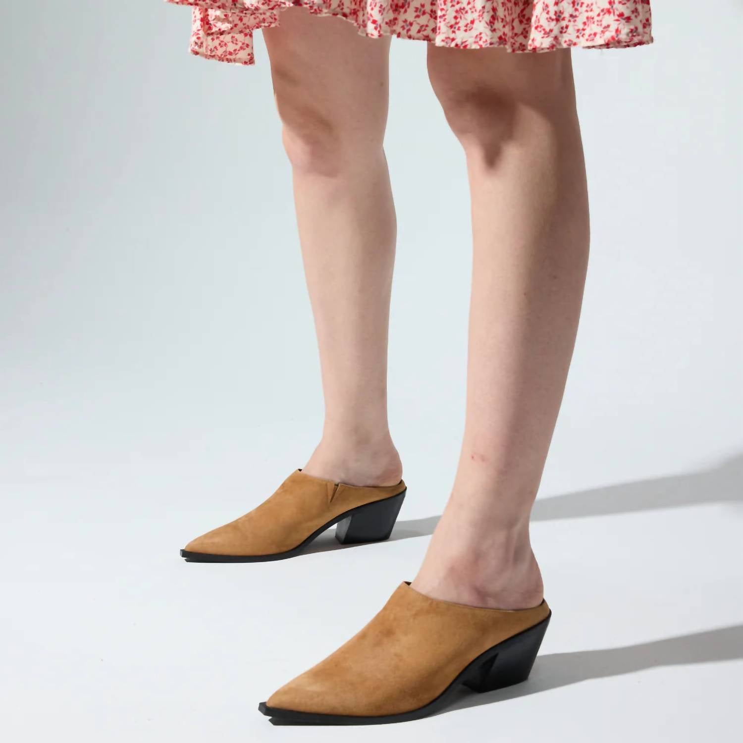 Yosi Samra - Women's Savile Pointed Toe Mules
