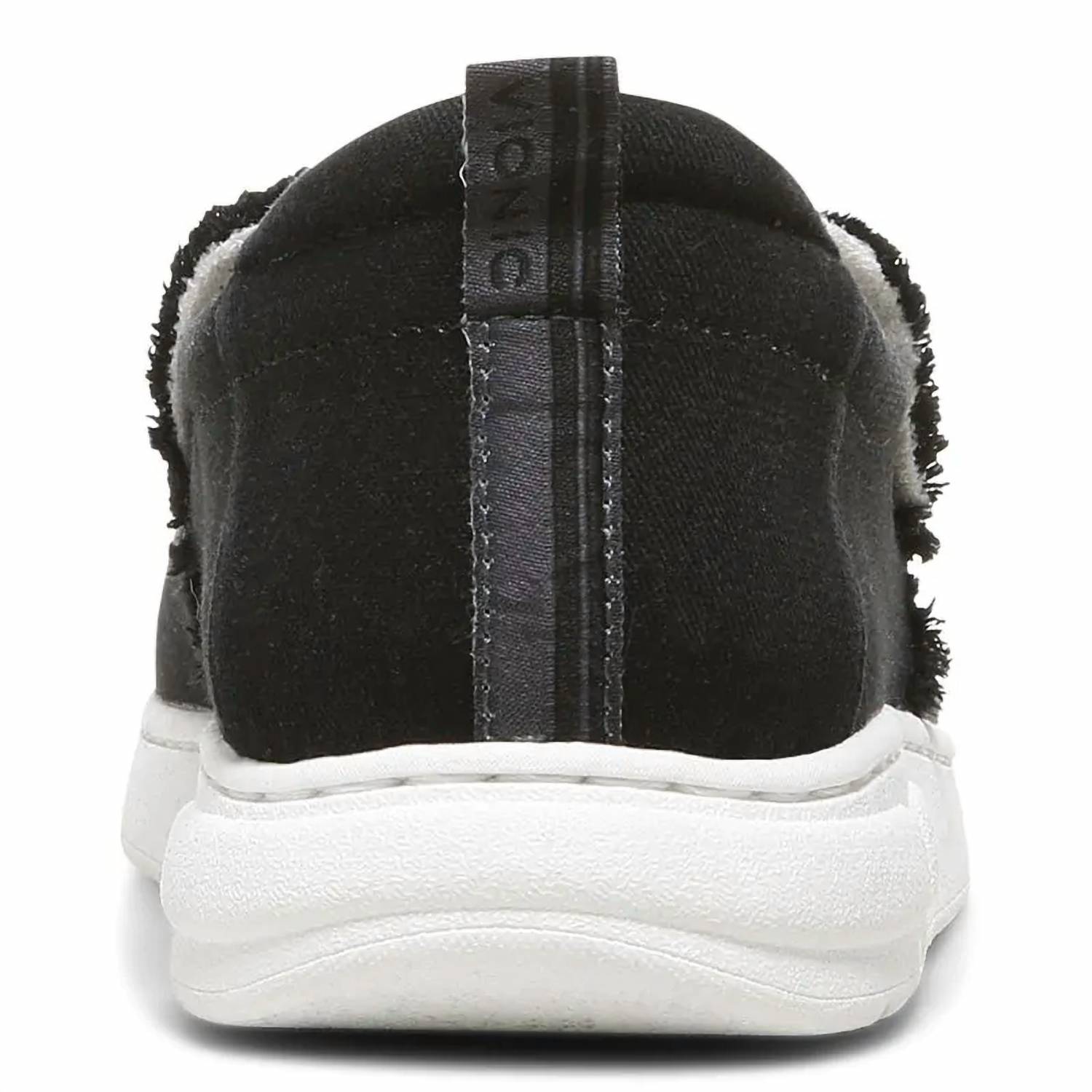Vionic - MEN'S SEAVIEW CANVAS SLIP-ON SHOES