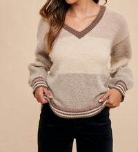 Anniewear - Color Block Sweater Top
