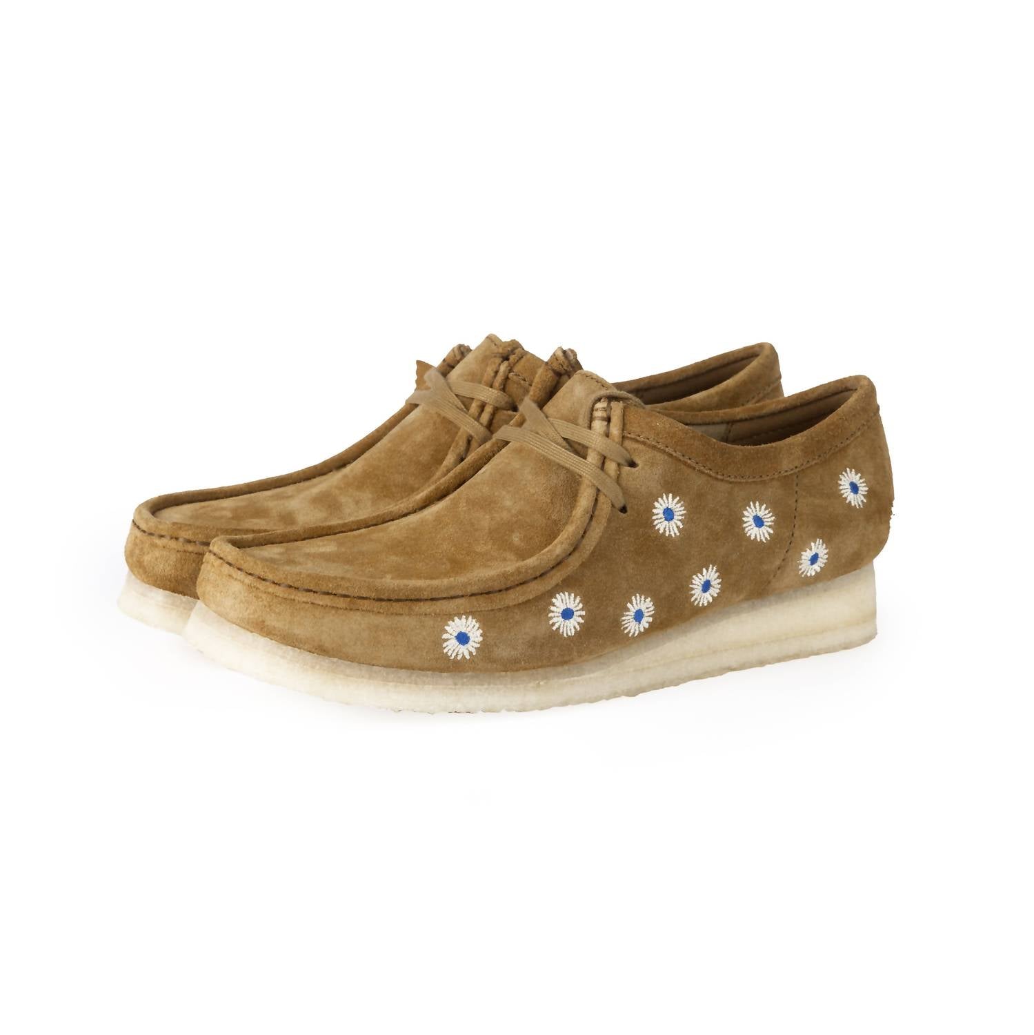 Clarks - Men's Wallabee Embroidered Shoe