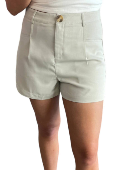 Le Lis - Front Pleated Shorts