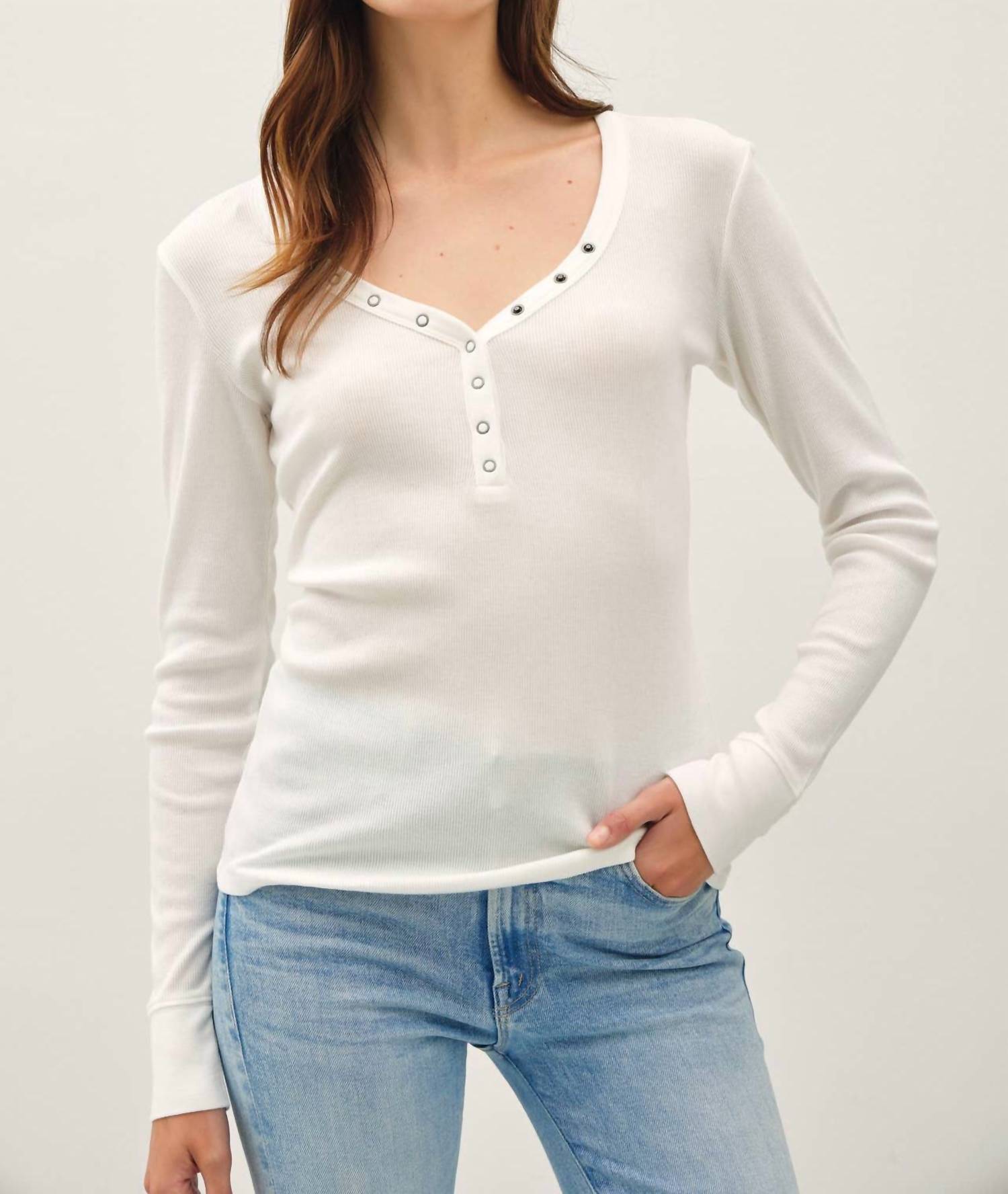 Be Cool - Anna Henley Snap Top