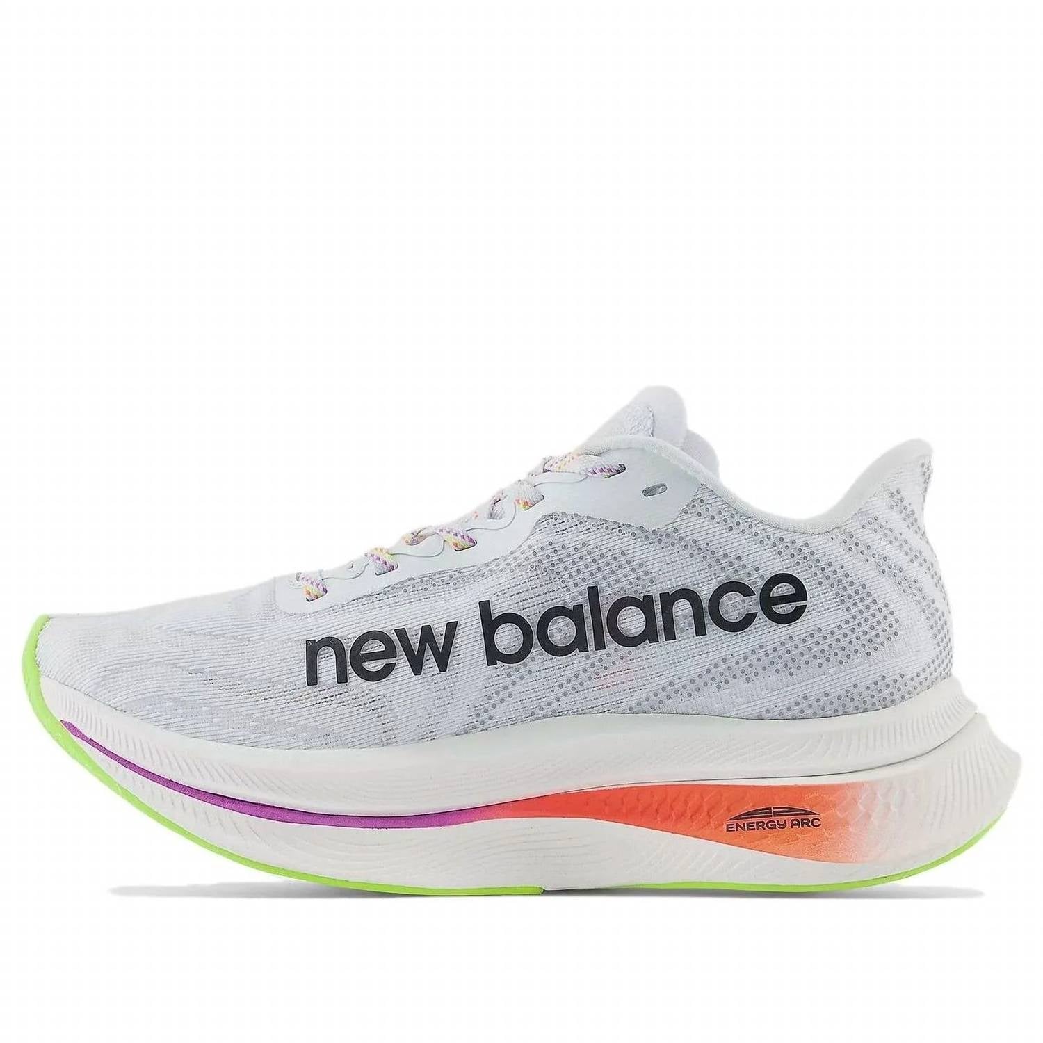 New Balance - Women's Fuelcell Supercomp Trainer V2 Shoe
