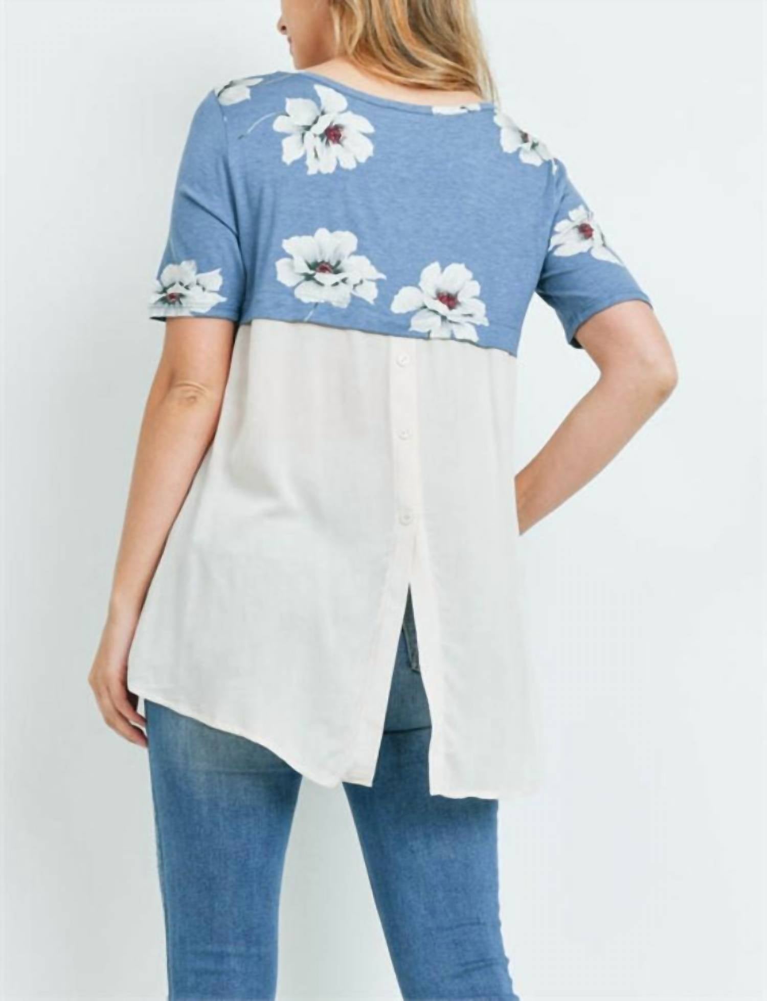 Potter'S Pot - Floral Button Back Blouse