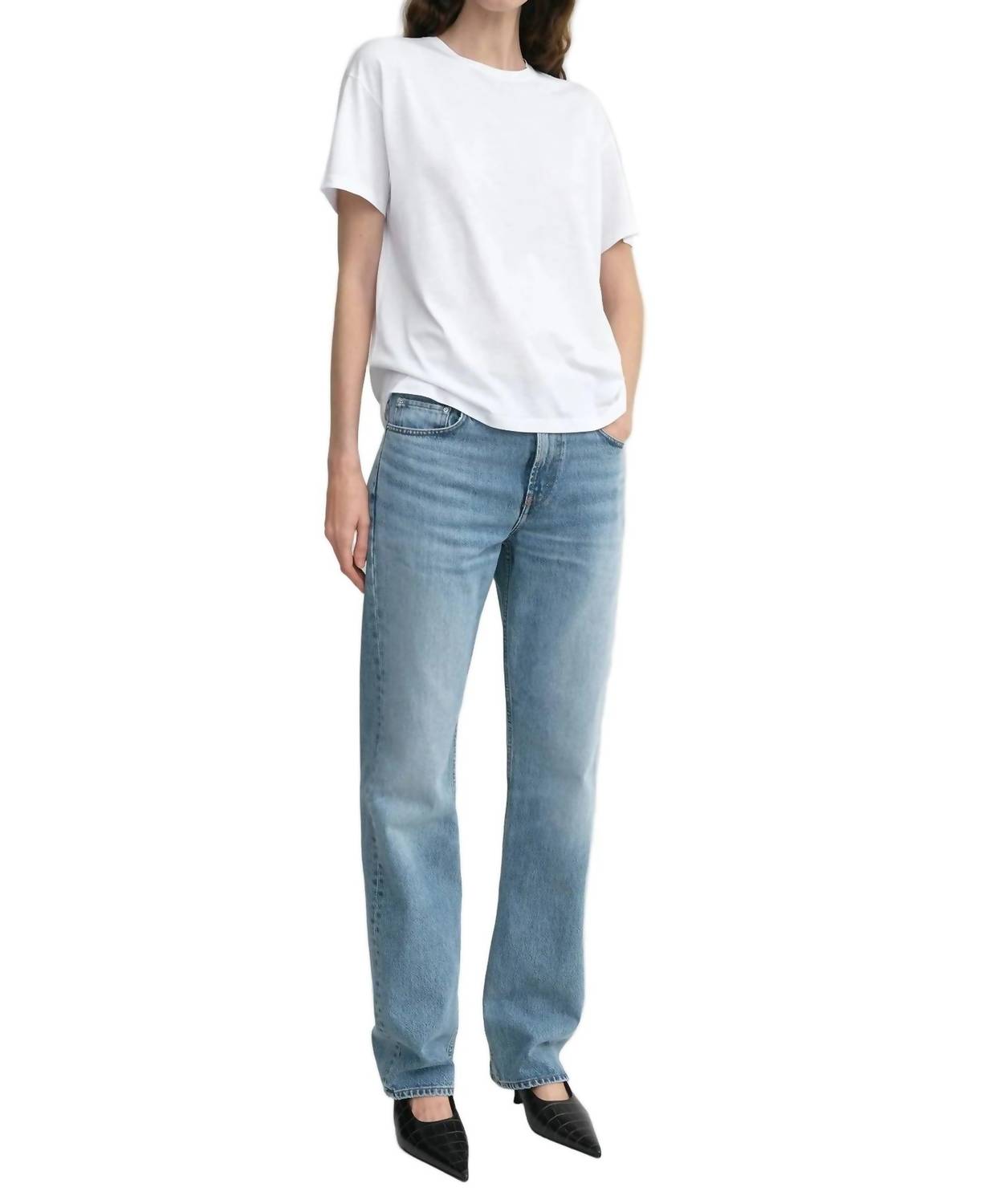 TOTEME Low Straight Jeans in true vintage - women's jeans