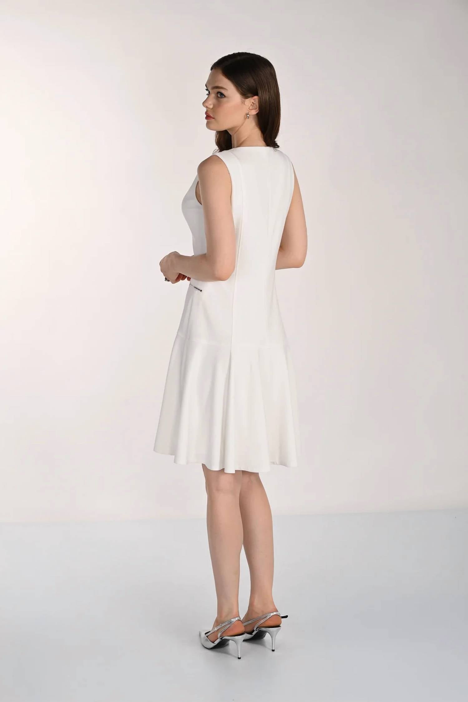 Frank Lyman - Knee-length Fit And Flare Dress