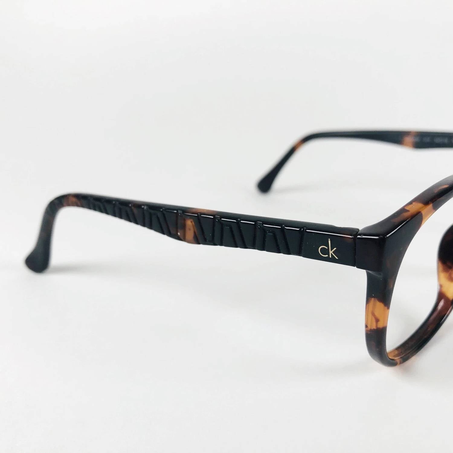 Calvin Klein - Women's Ck5858 Round Eyeglasses