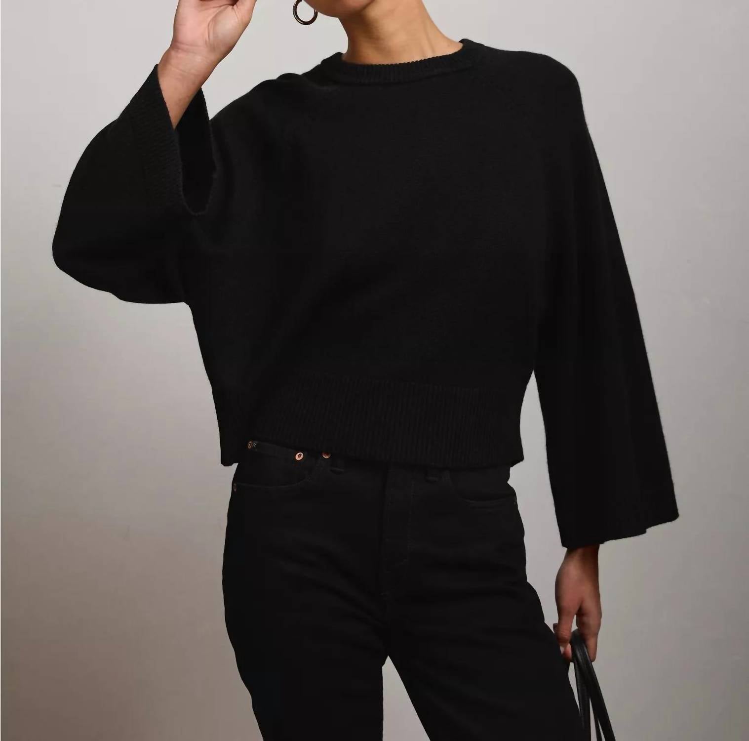 AE77 Women’s Cashmere Boxy Sweater in black - women's sweater