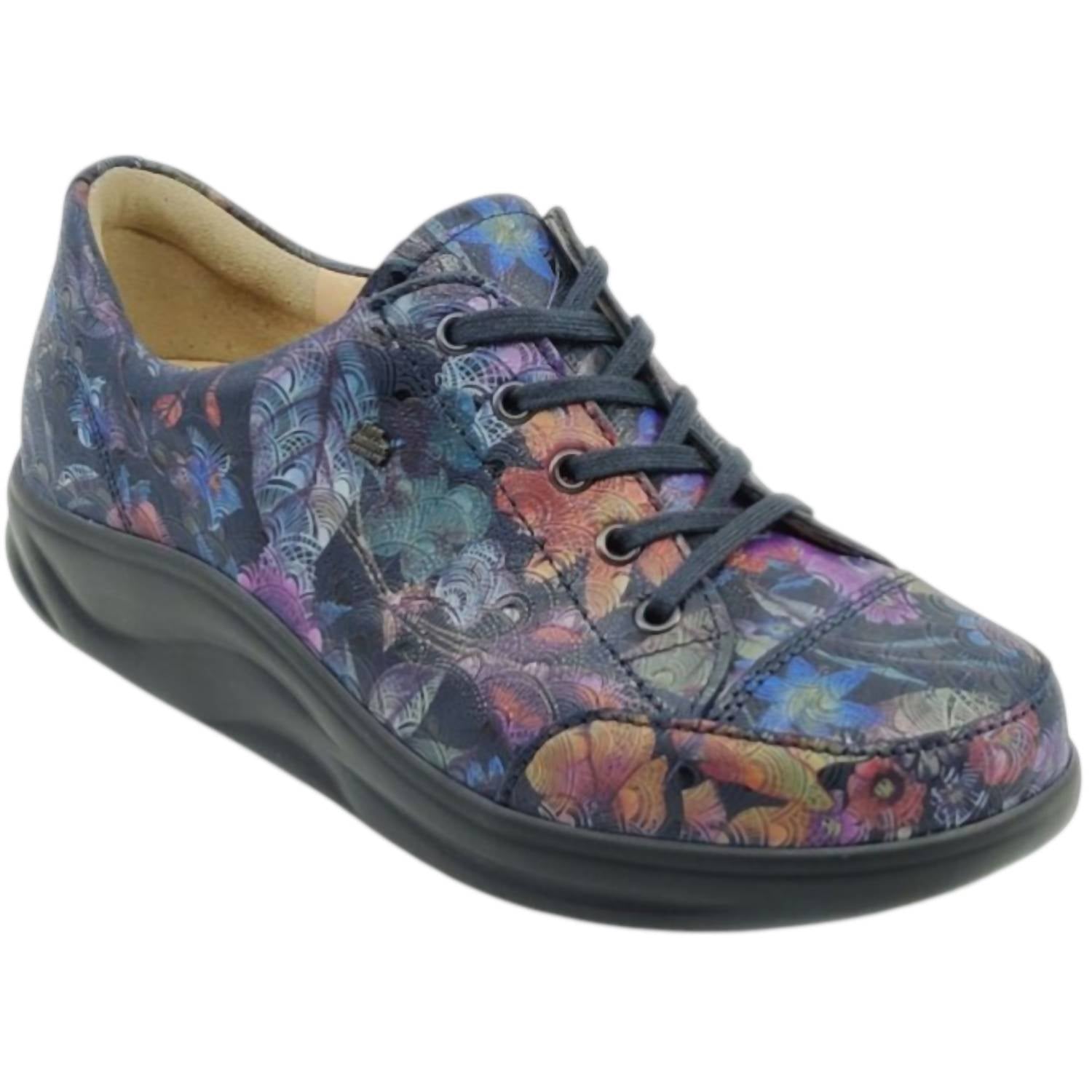 Finn Comfort - Women's Ikebukuro Leather Sneakers