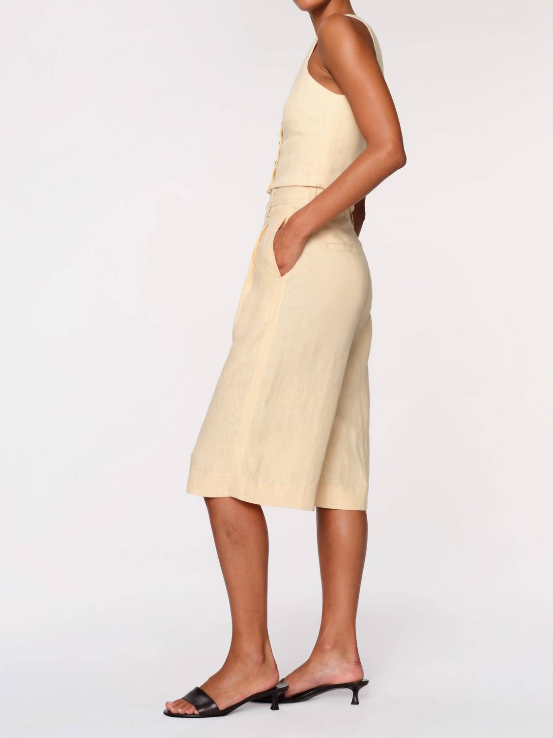 Dl1961 - Women'S - Lizzie Top Cropped Wheat Linen
