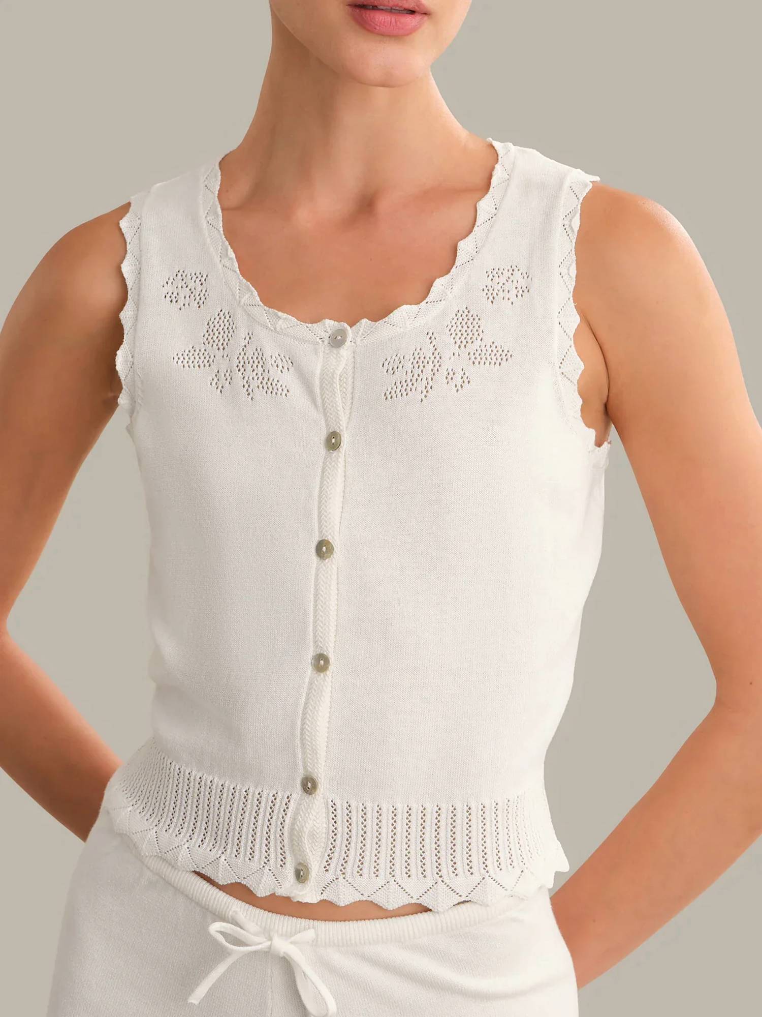 525 America - Valentine Button Down Sleeveless Top
