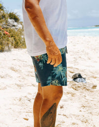 BAJA LLAMA Men's Shipwrecks 18" Hybrid Boardshorts in 121 do 1 - men's swimwear - alternate view