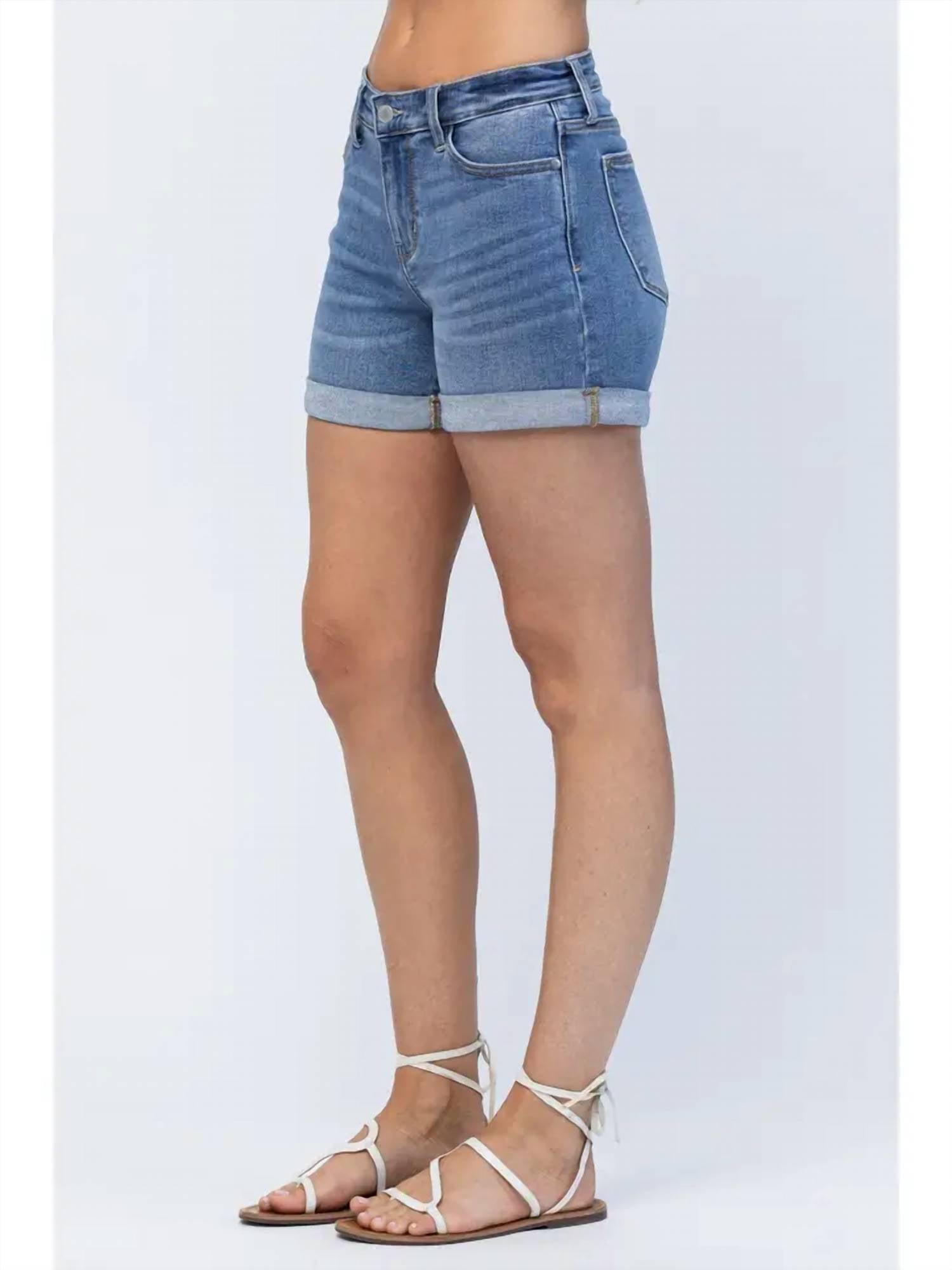 Judy Blue - Mid Rise Slim Shorts