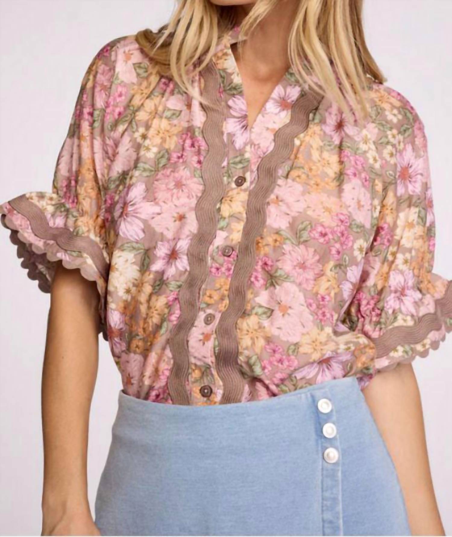 Sundays - Aelin Shirt