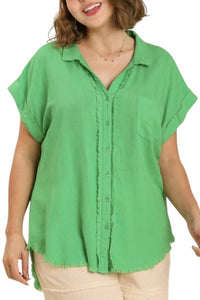 Umgee - Linen Button Front Fray Hem Top - Plus