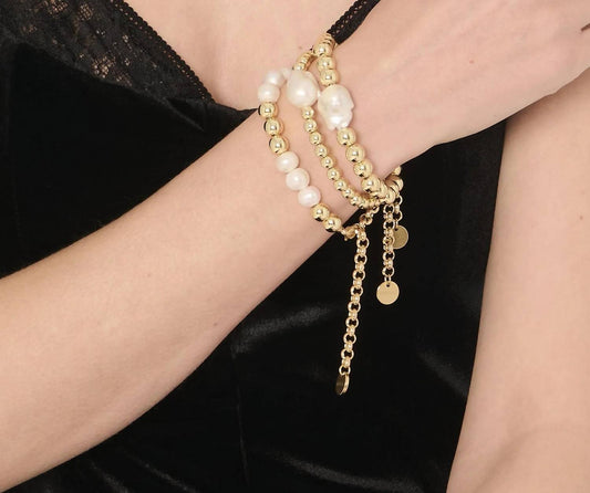 Eklexic - Women's Poppy Horizontal Pearl And Bead Bracelet