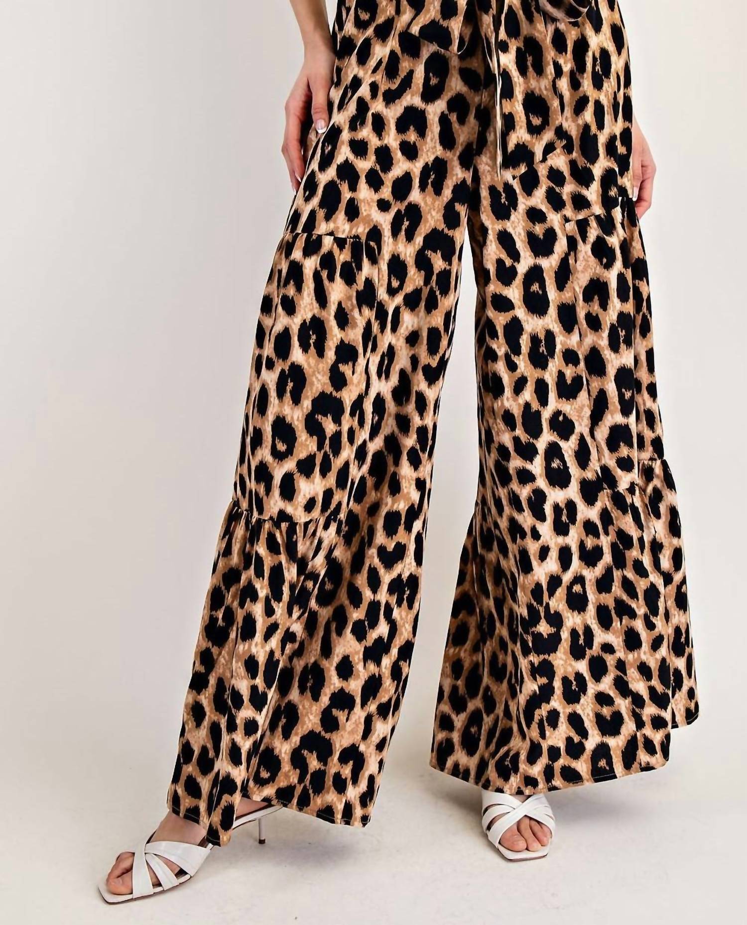 Ee:Some - Tiered Wide Leg Pants