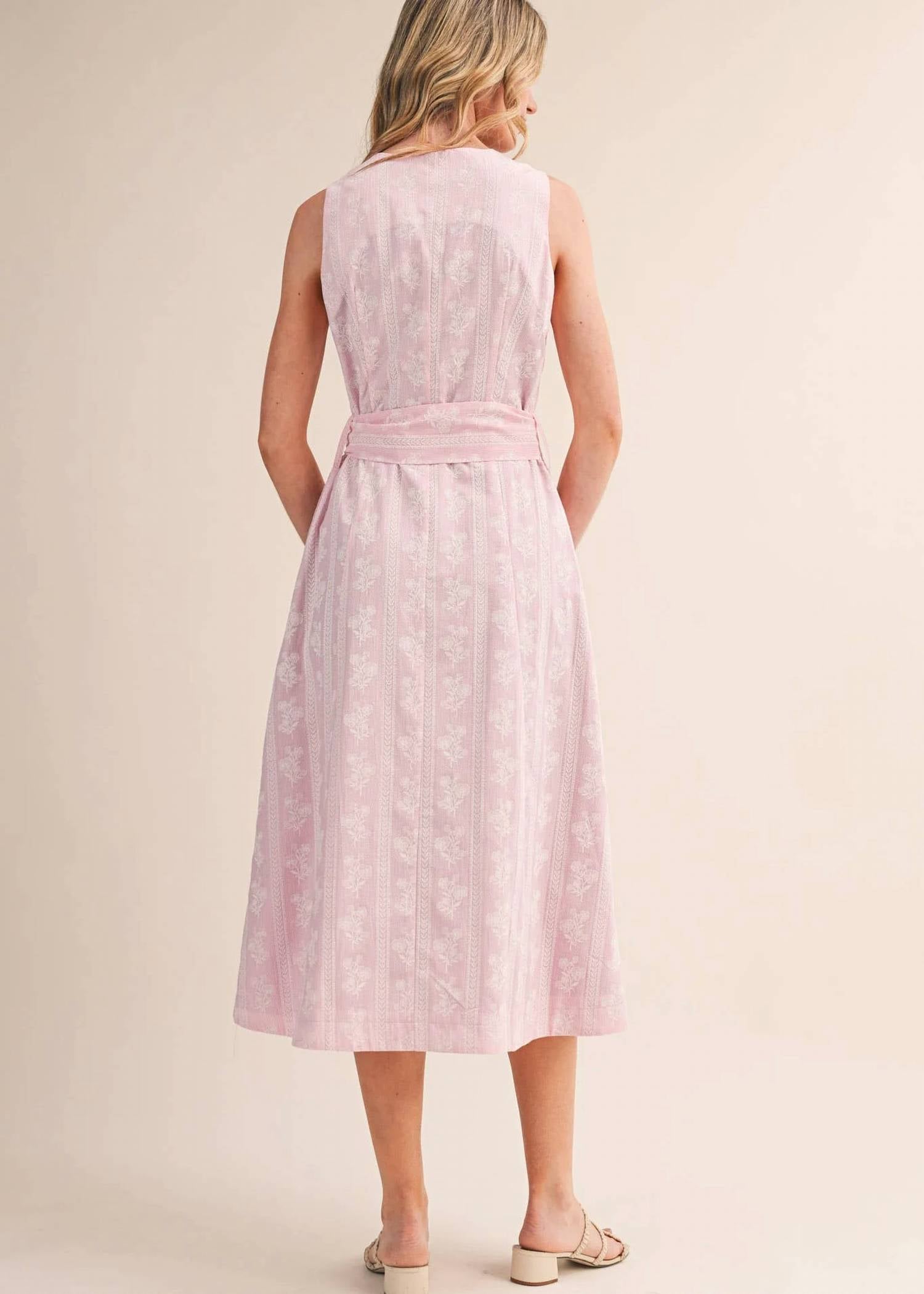 &Merci - Floral Belted Midi Dress