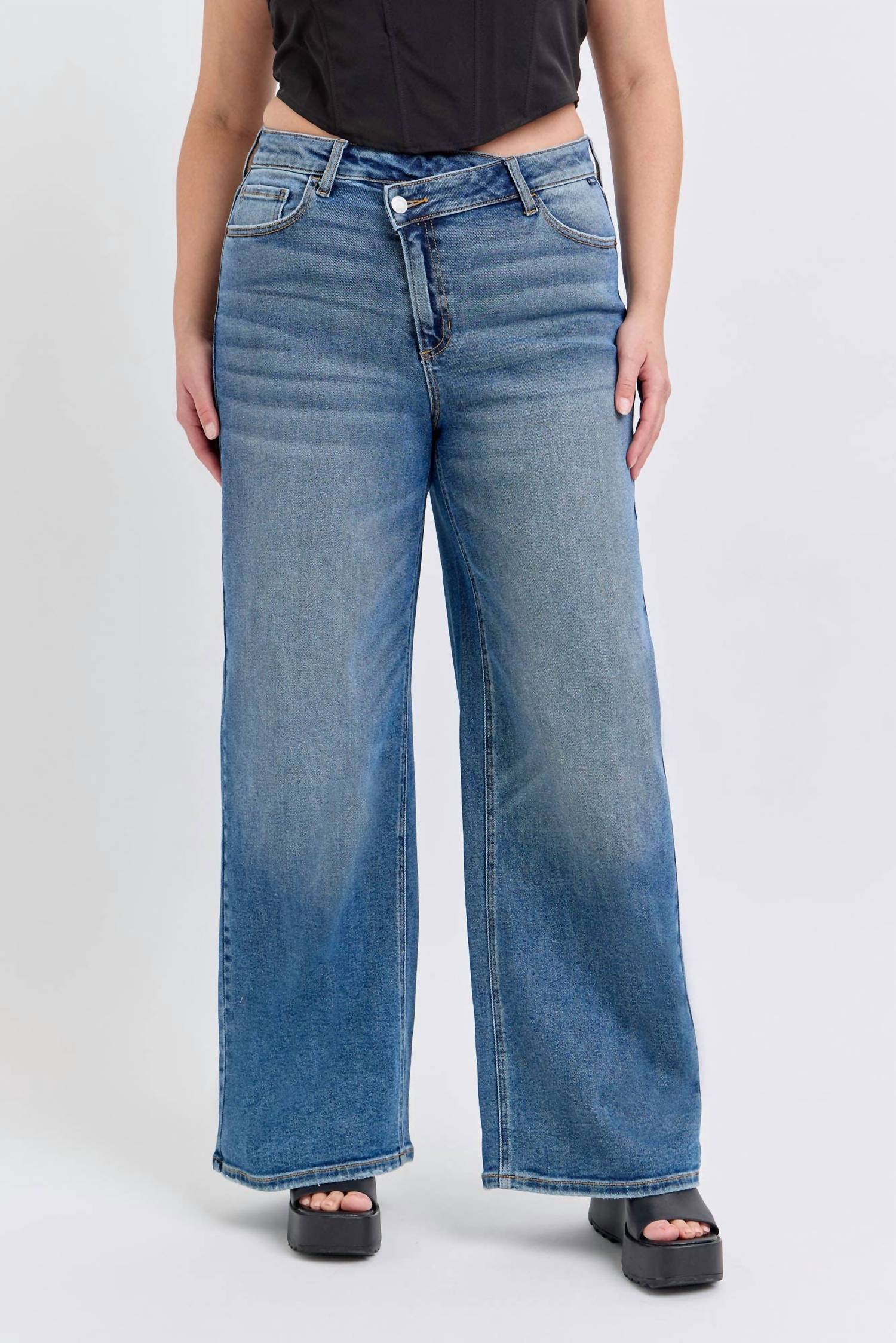 Cello - Low Rise Repositioned Wide Leg Jean - Plus