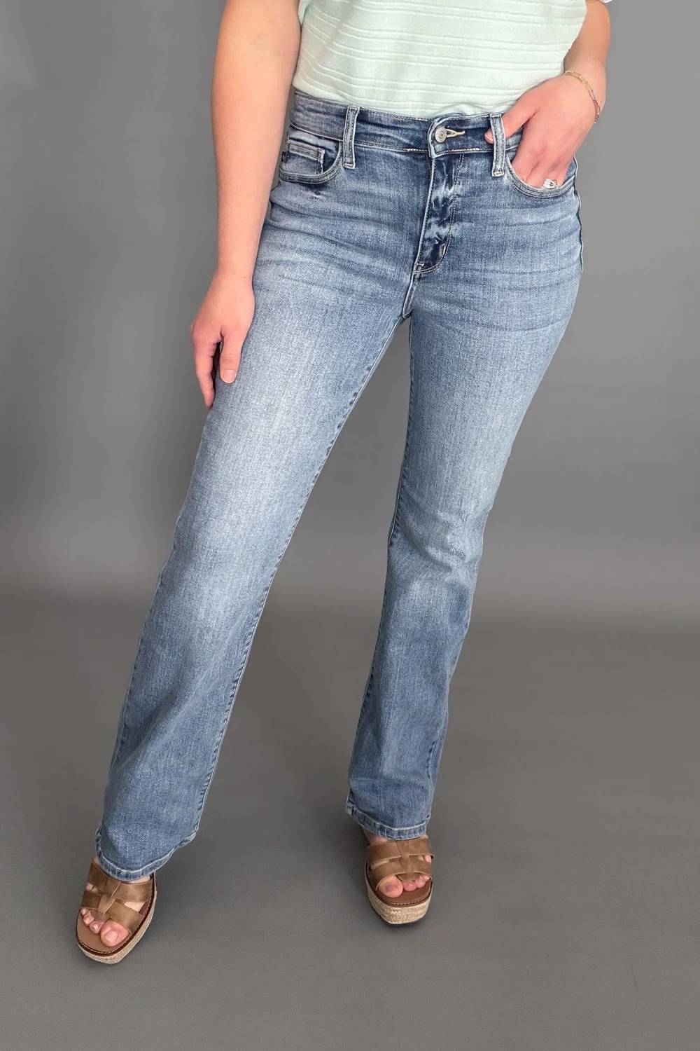 Judy Blue - Maci Mid Rise Bootcut Jeans