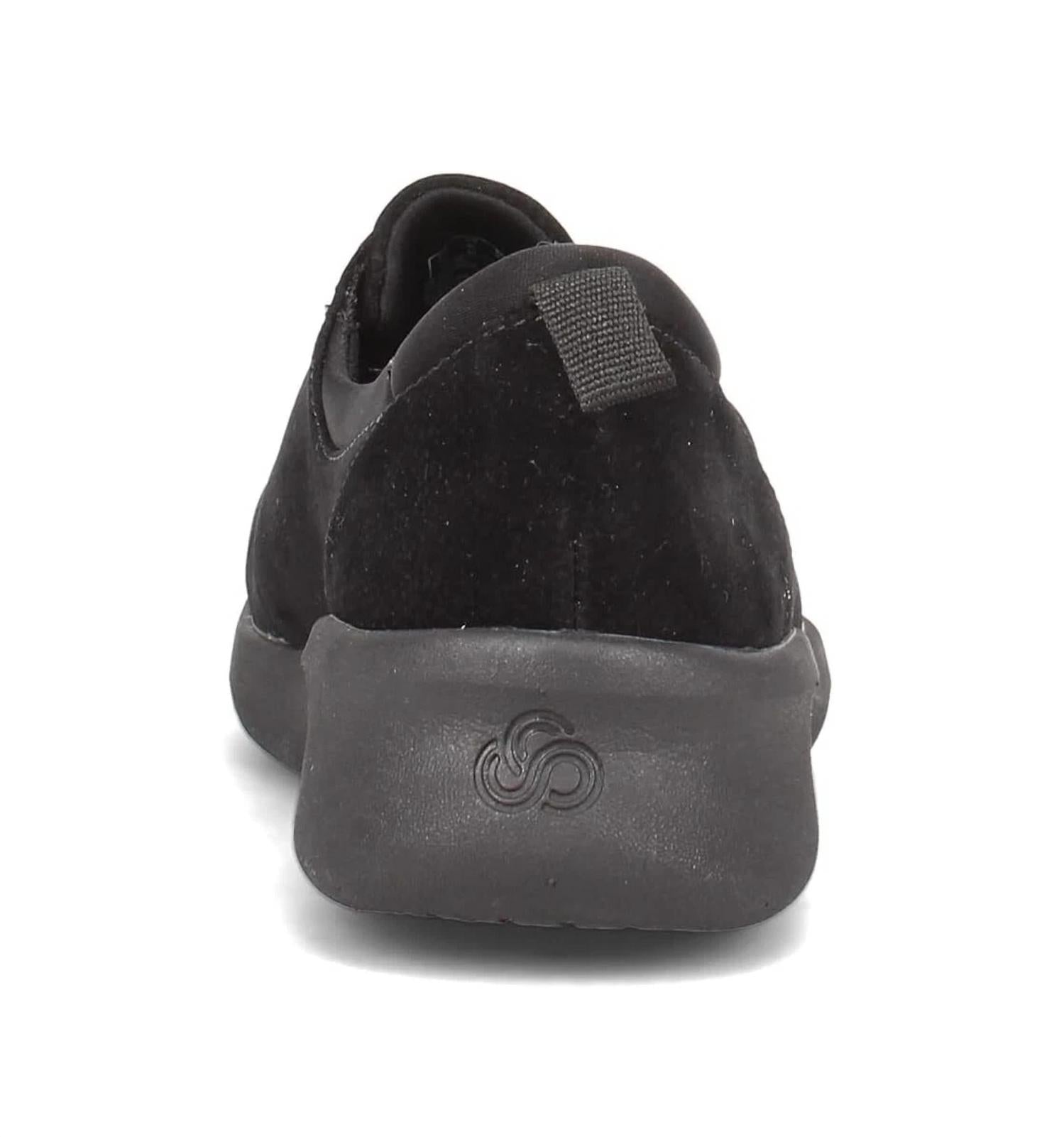 Clarks - Women's Sillian 2.0 Walk Loafer