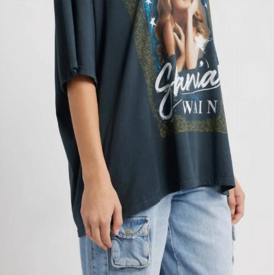 Daydreamer - Shania Twain Still The One Tee