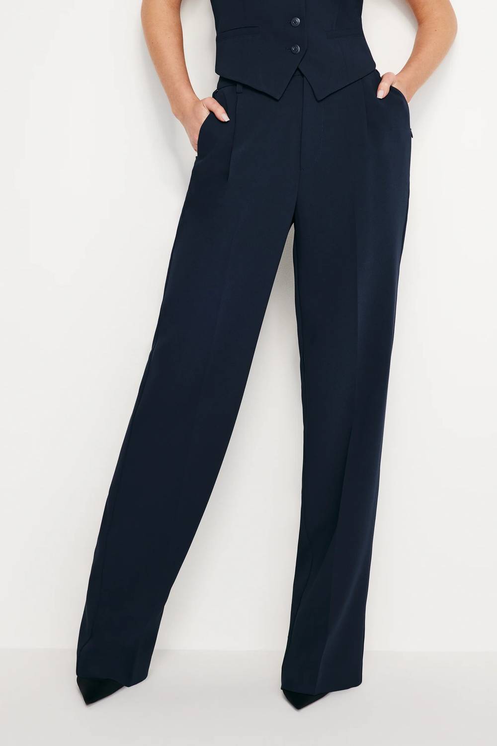 Good American - Luxe Suiting Column Trouser