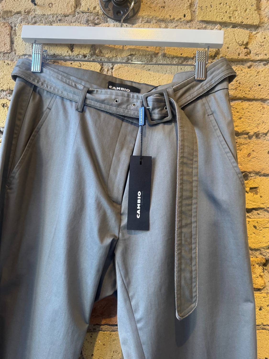 Cambio - Men's Selina Belted Pant