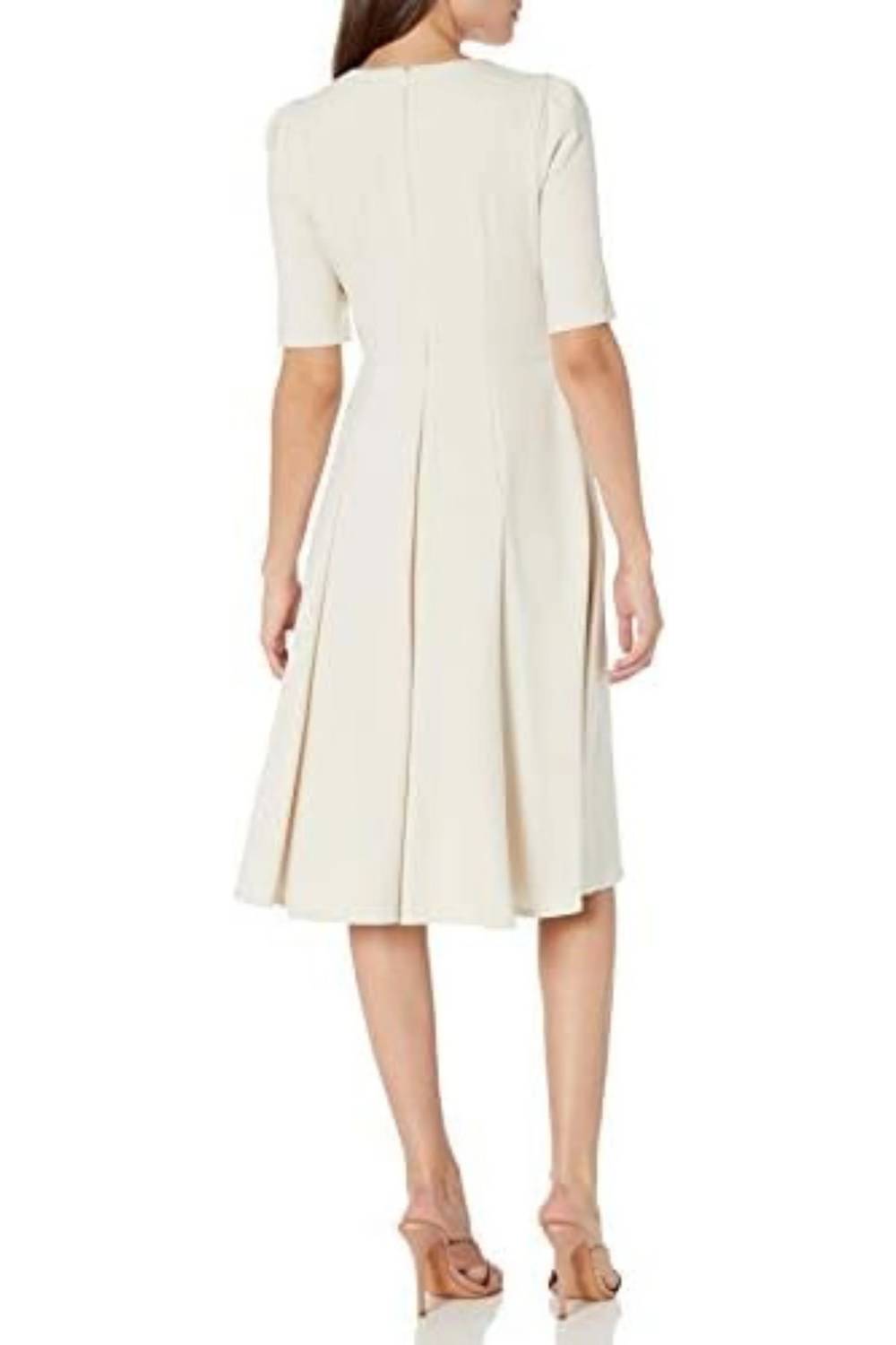 Donna Morgan - V-neck Short Sleeve A-line Dress