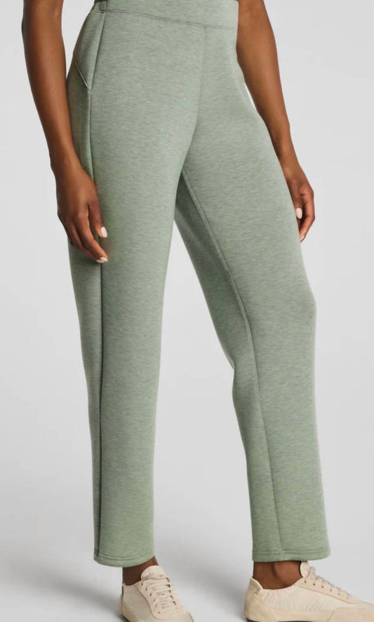Spanx - Slim Straight Pant