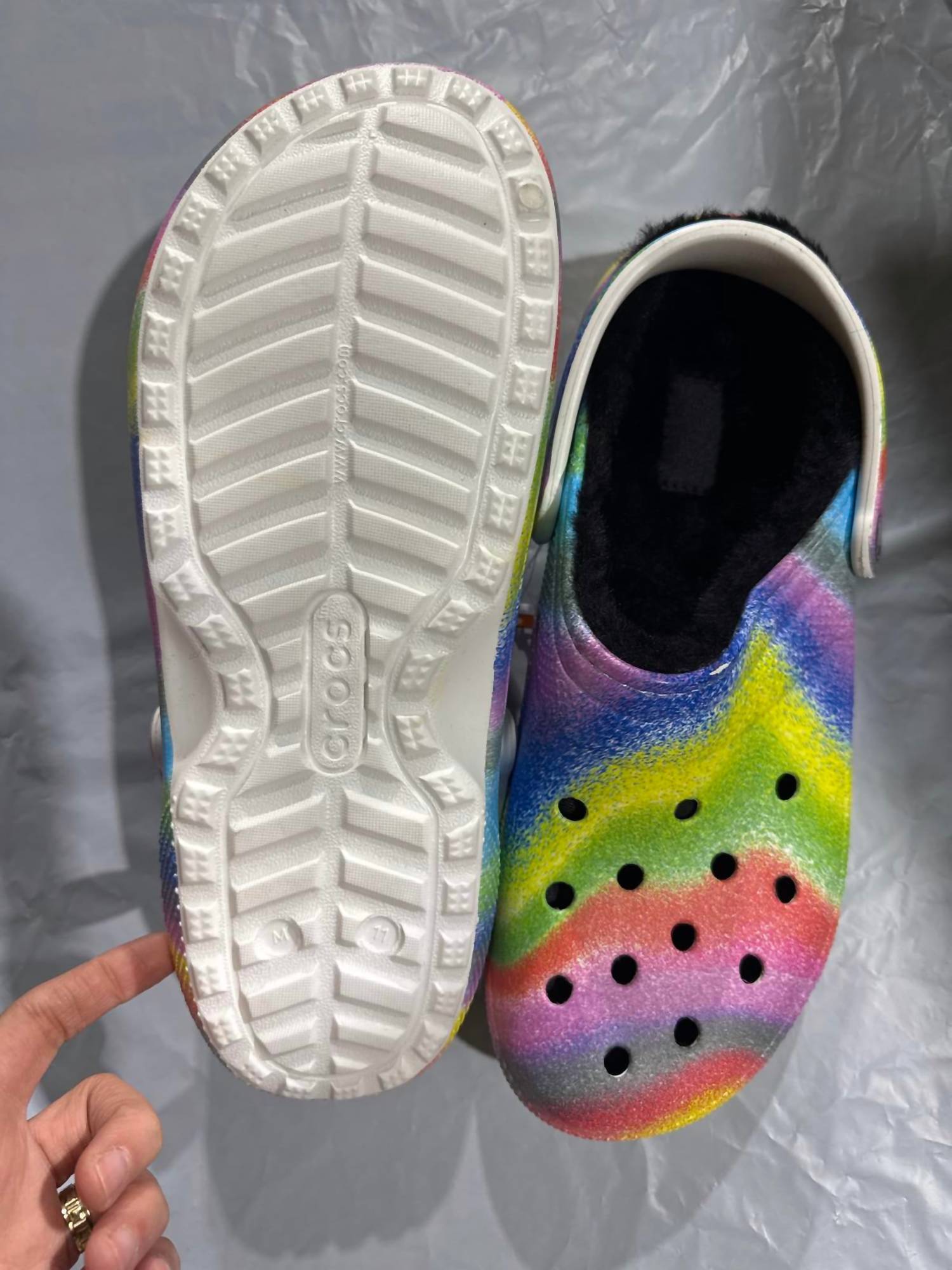 Crocs - Unisex Classic Lined Spray Dye Clog