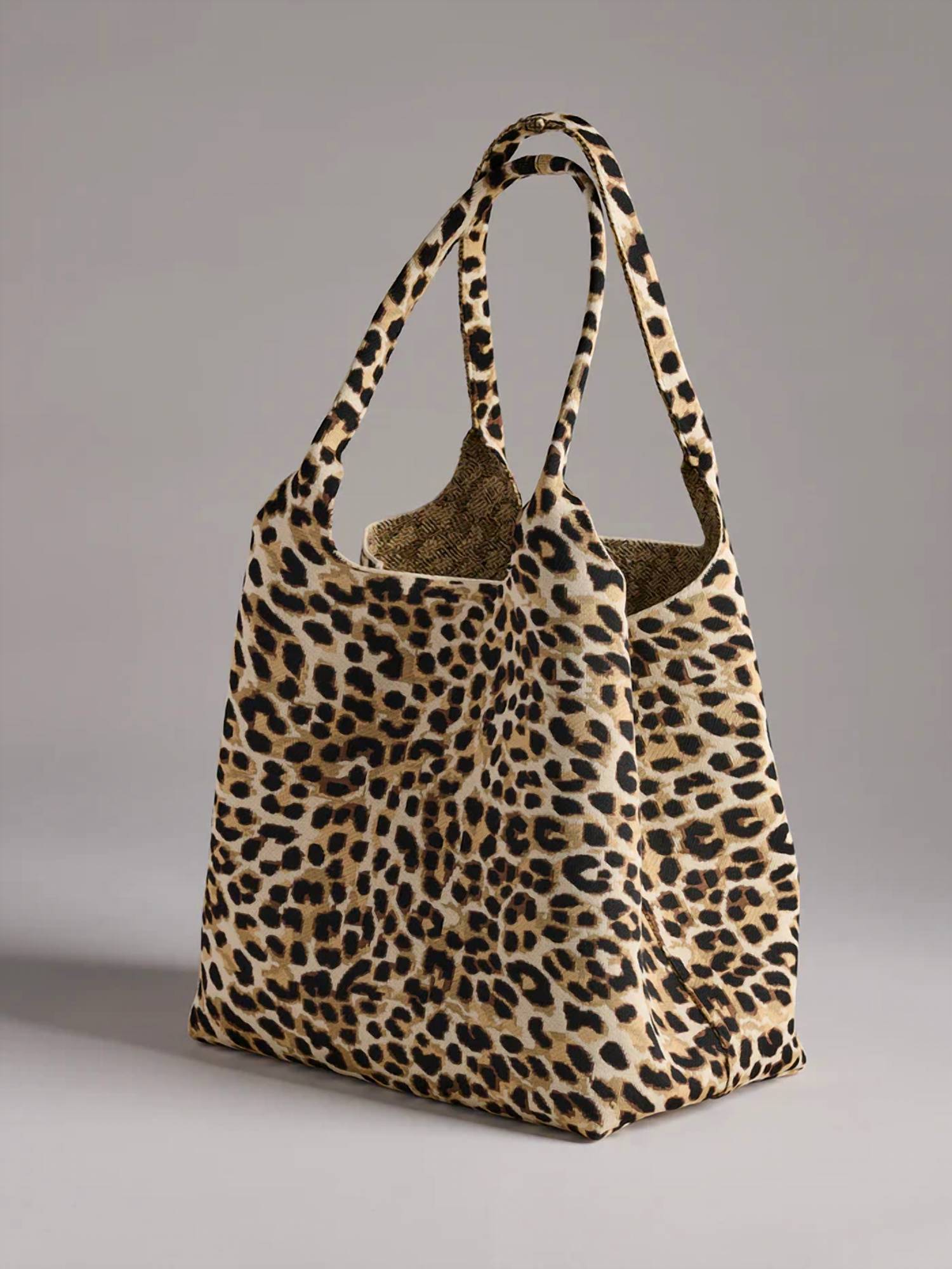 Shiraleah - Women's Robbie Tote Bag