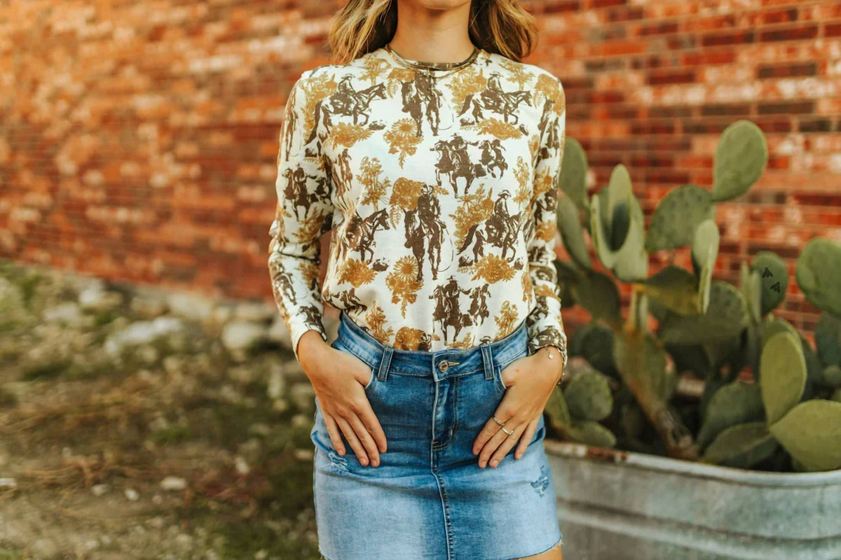2Flyco - Fall Fenclines Top