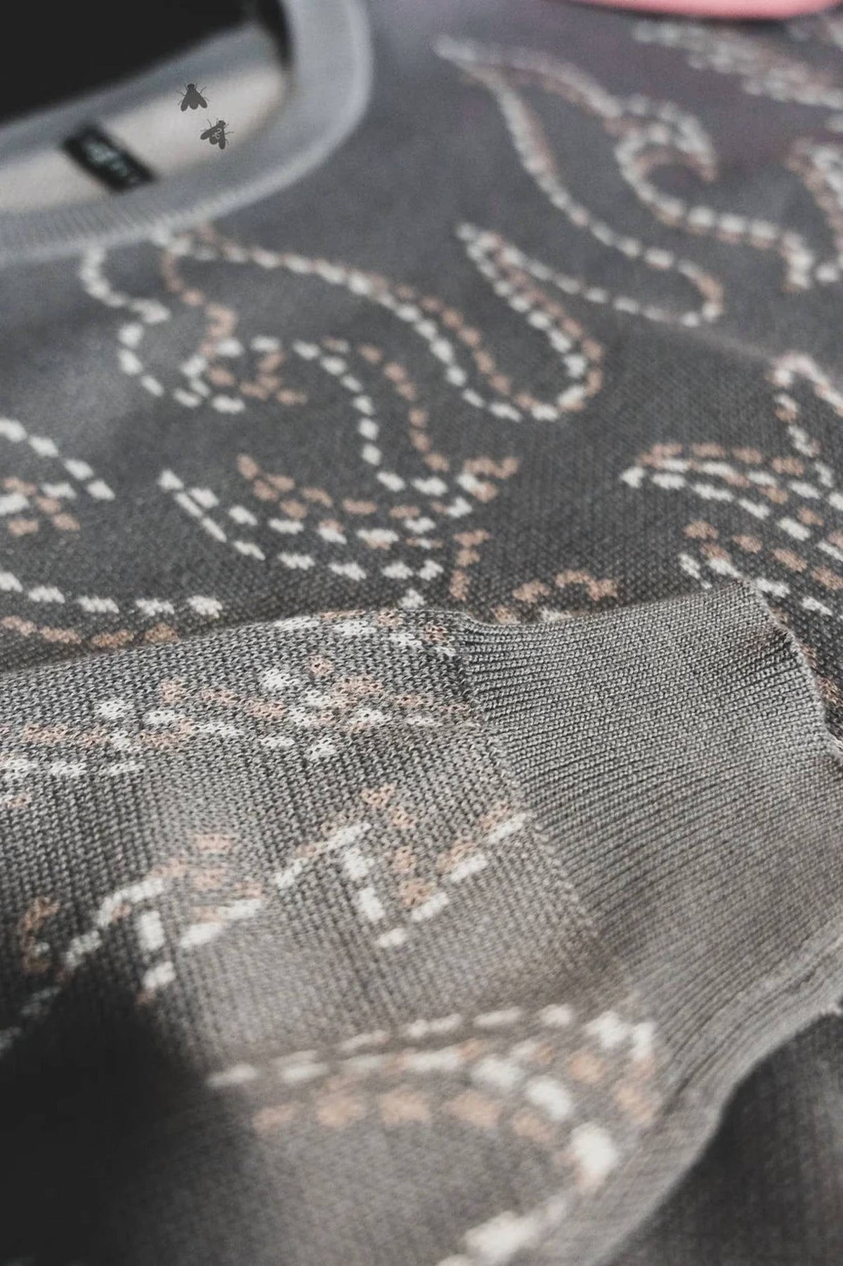 2Flyco - Knit Knack Sweater