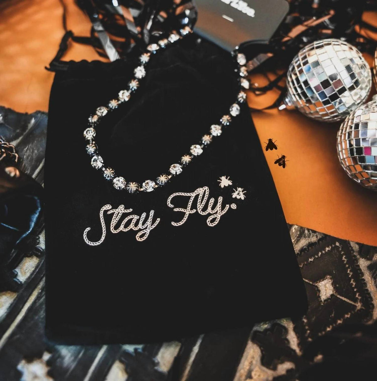 2Flyco - Women's Dolly Shines Necklace