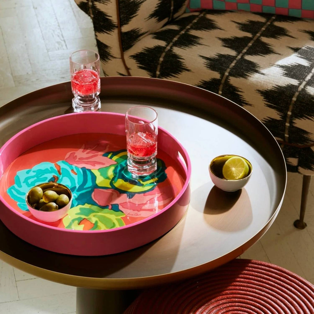 Lisa Corti - Nizam Geranium Round Tray
