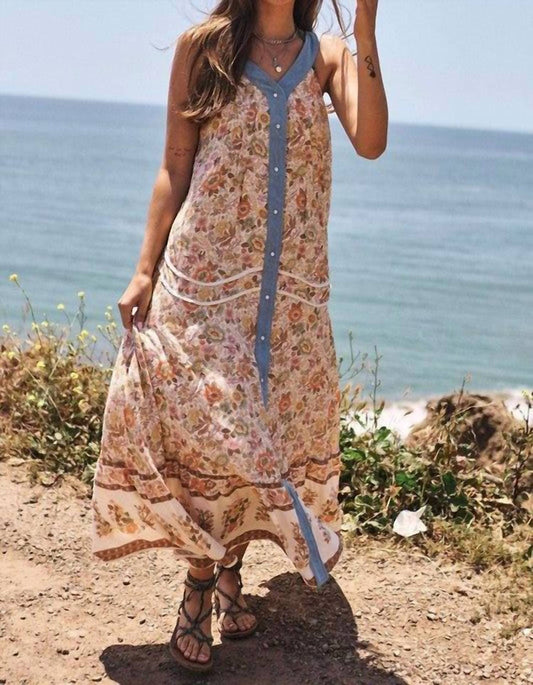Davi & Dani - Floral Border V Neck Maxi Dress -plus