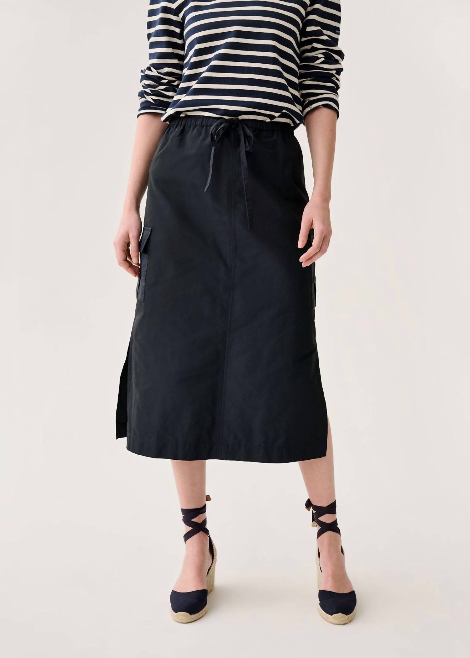 Ann Mashburn Willa Faille Midi Skirt in navy - women's skirt