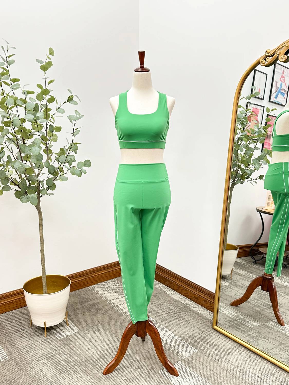 Mono B - Women's Align Contrast Matching Set