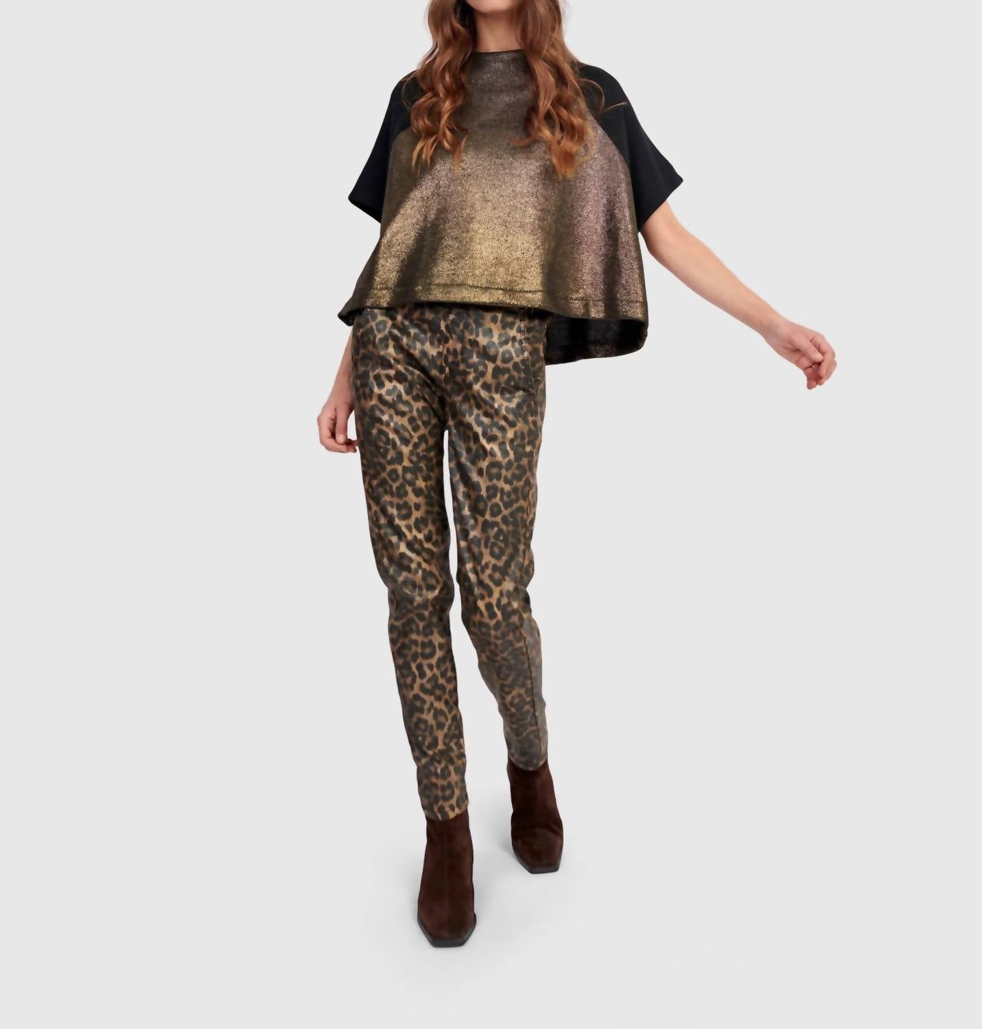 Alembika - Velma Raglan Top