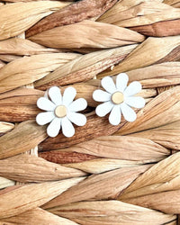 White Label - Women's Spring Daisy Floral Studs Earrings