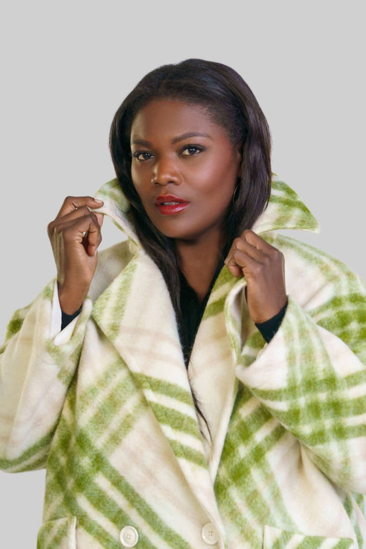 Tricot Chic - Oversized Plaid Coat - Plus Size