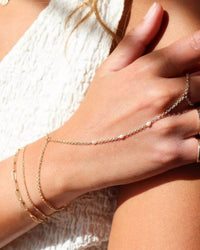 Token Jewelry - Women's Gemini Hand Chain With Pearls