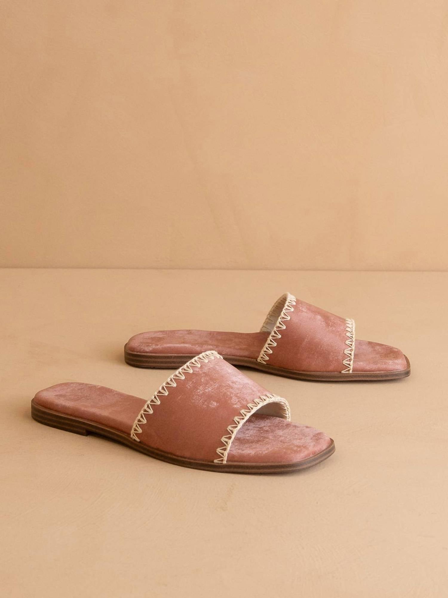 Oasis Society - Women's Emmie Border Stitch Summer Sandals