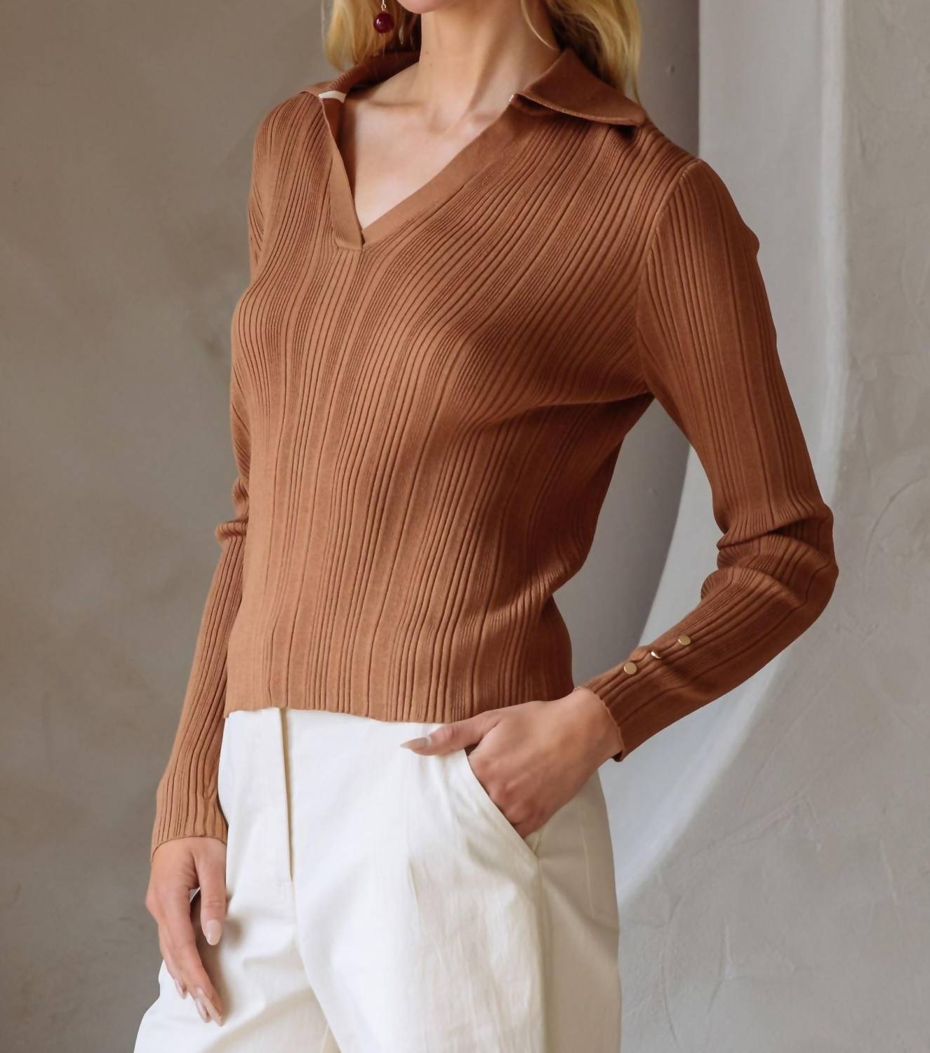 Skies Are Blue - Robin Collared Sweater