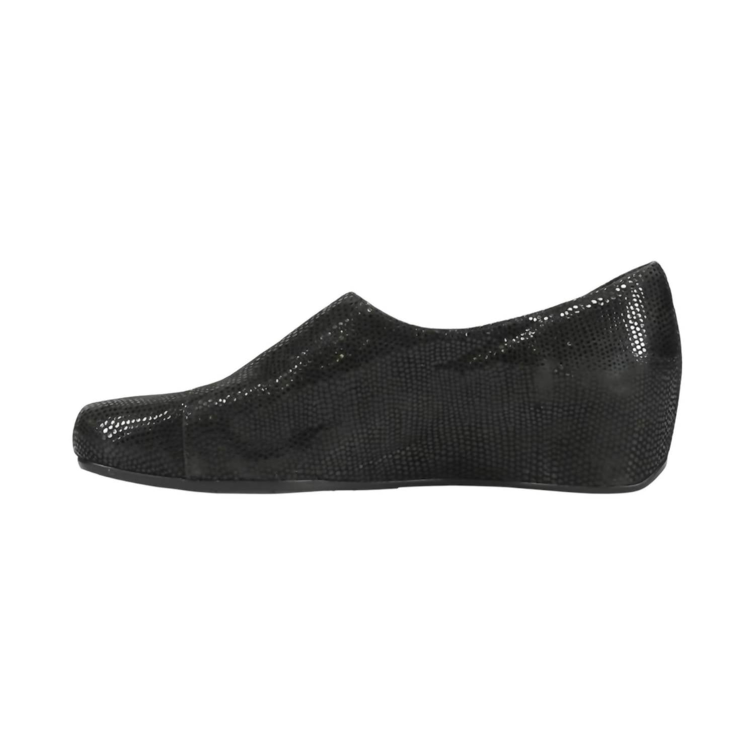 Vaneli - Women's Yazz Sneakers