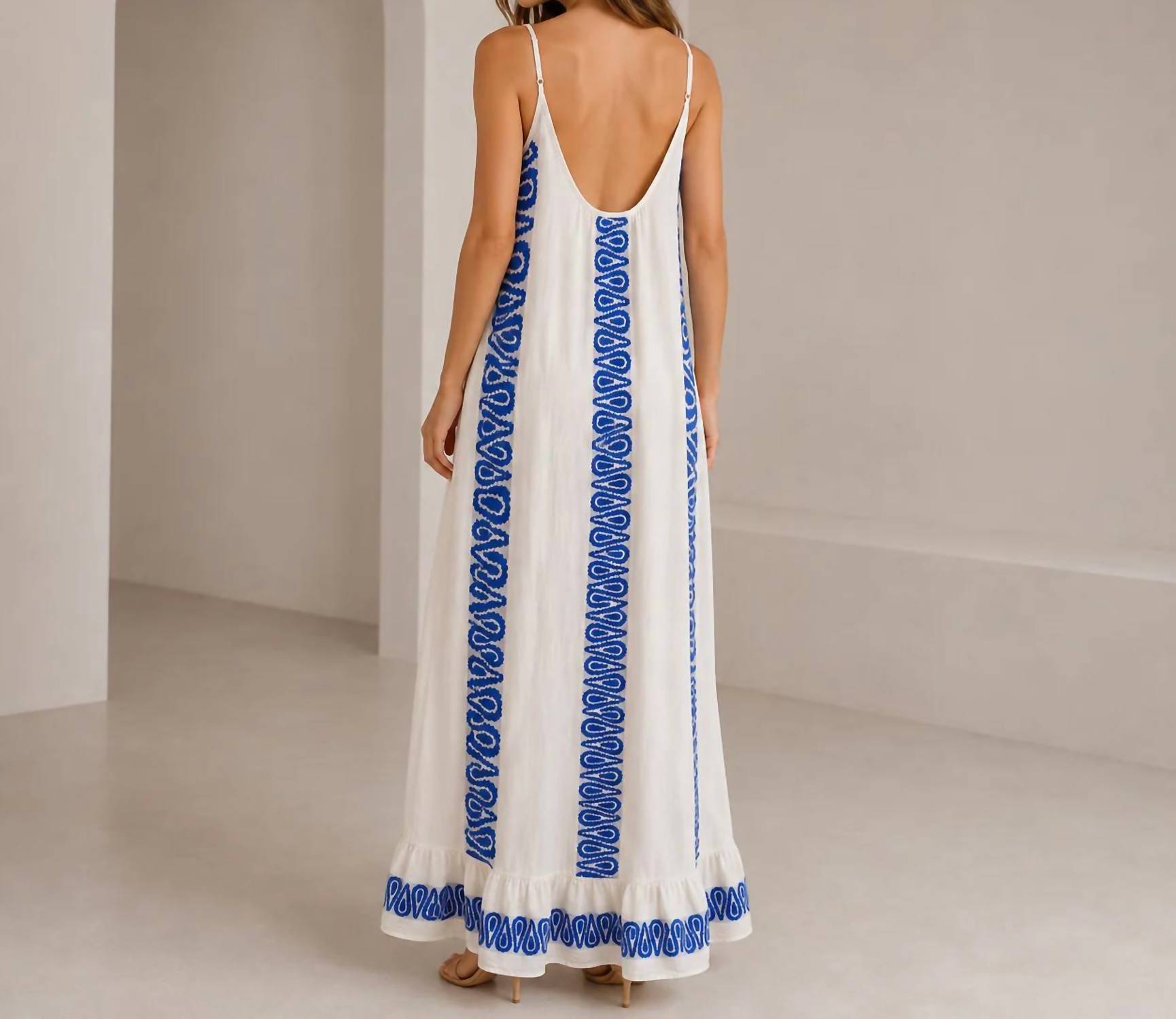 Mystery Resort - Delphine Coast Maxi Dress